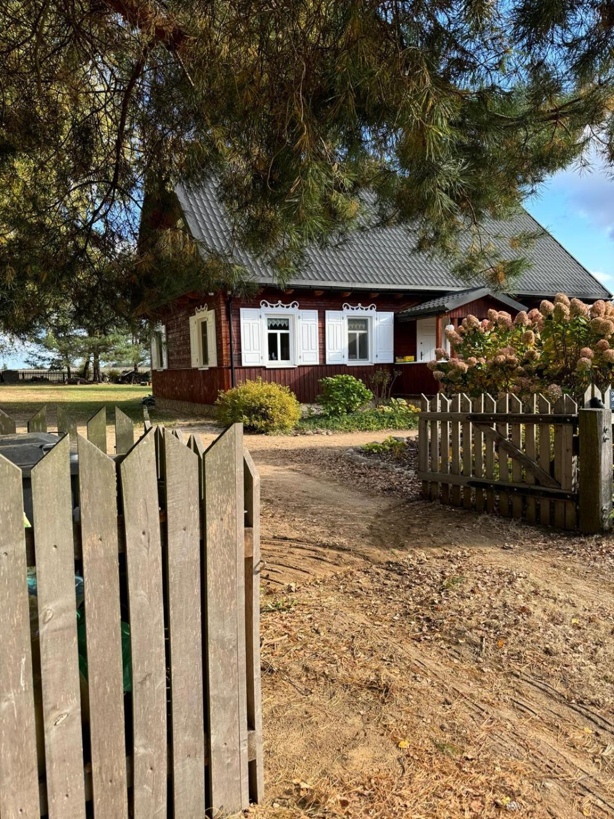 Villa Wakacyjny Dom W Sakach Kleszczele Exterior foto